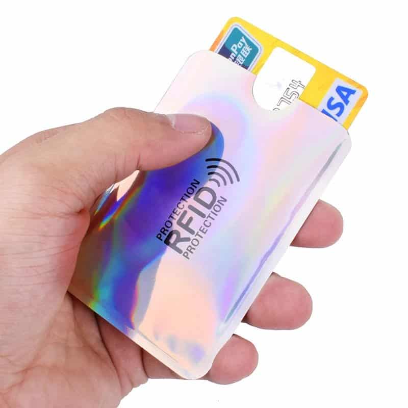 מגן כרטיס אשראי חוסם קריאה אלחוטית - RFID